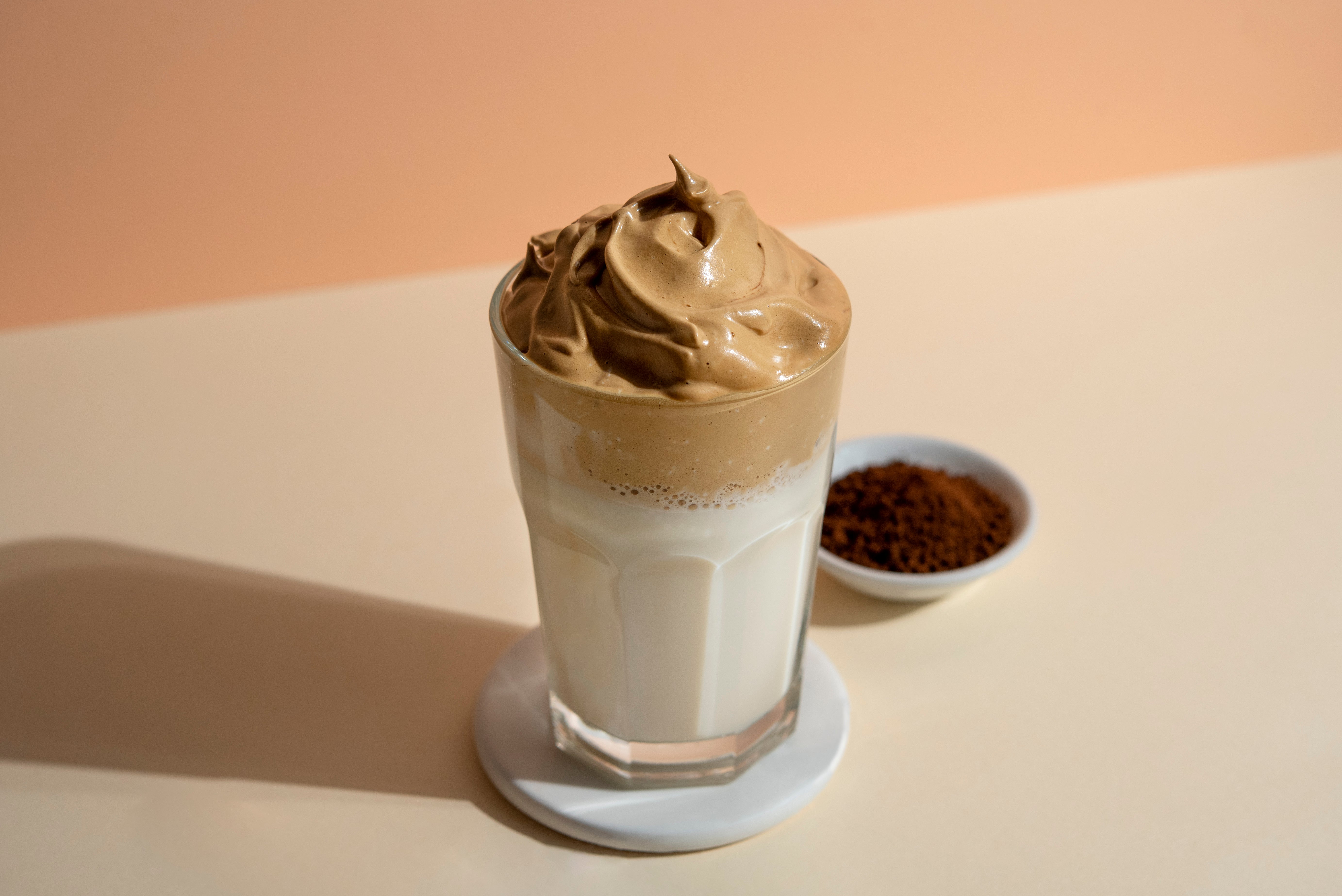 Dalgona Kaffee Rezept: So gelingt Ihnen die schaumige Verführung